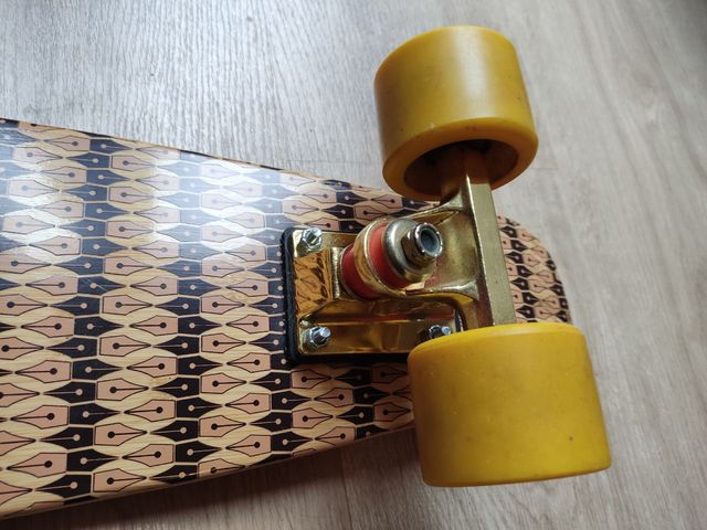 Cruiser board Penny Chamiss