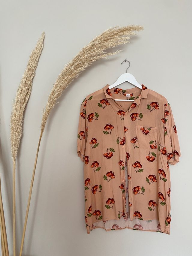 Camisa vintage cerezas