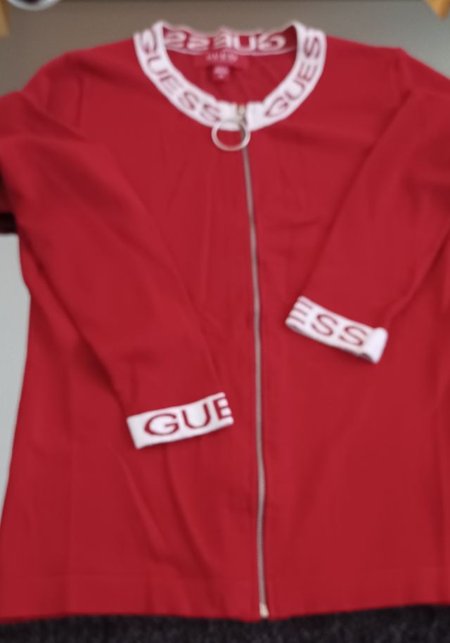 casaco guess