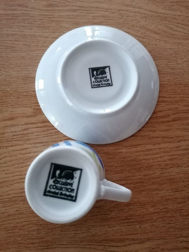 Set di 6 tazze da caffè e piattino in porcellana