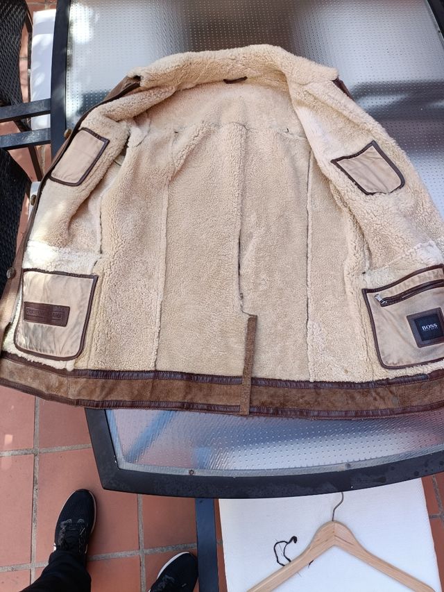HugoBoss. Abrigo, parka de piel, forro de borrego