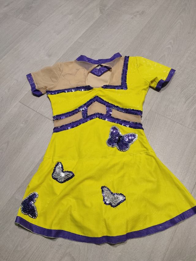 Mallot para gimnasia o patinaje. Exclusivo.