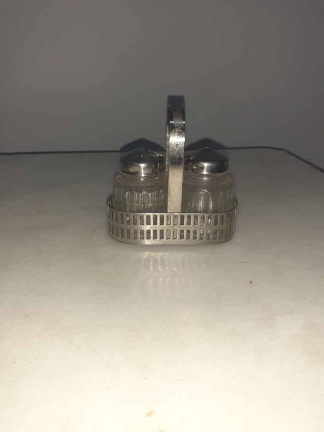 salero y pimentero vintage