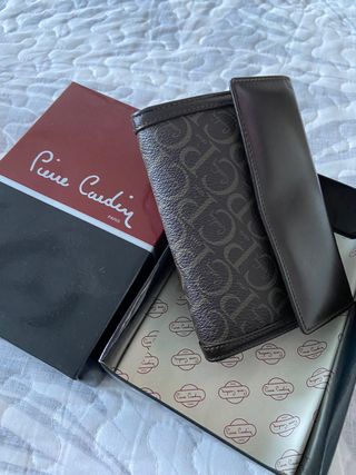 Monedero Pierre Cardin de PIEL  NUEVO