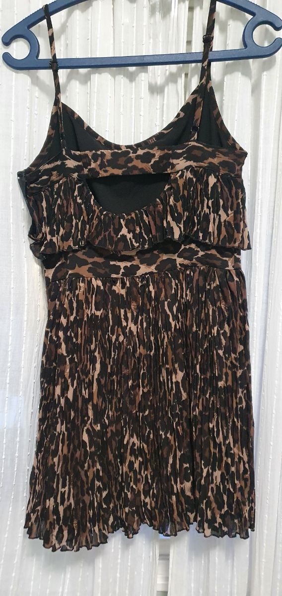 vestido leopardo guess