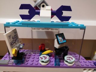 LEGO TALLER DE COCHES 