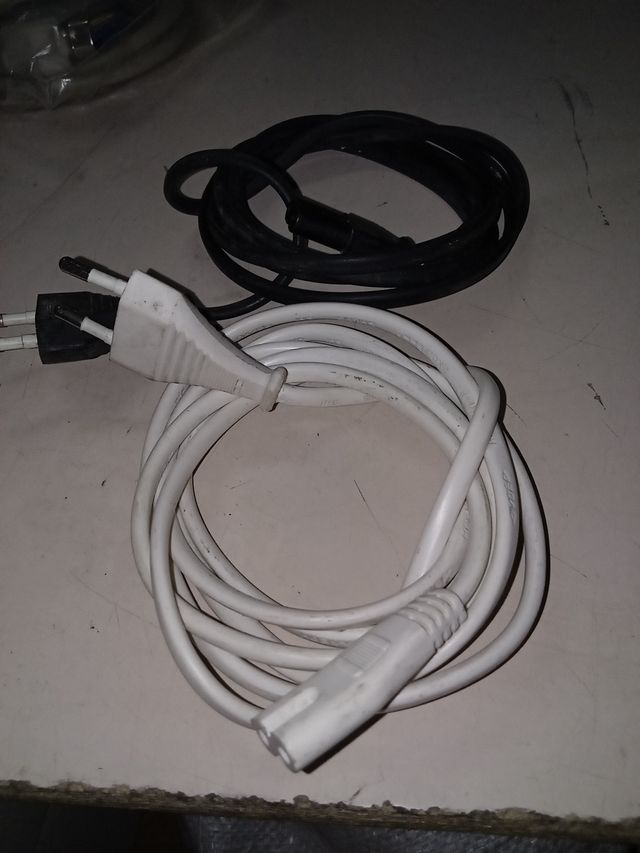 CABLES CONEXION VARIOS