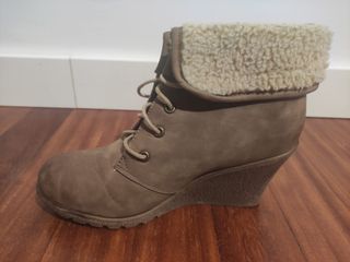 Botines con cuña forrados de borreguito Talla 37 