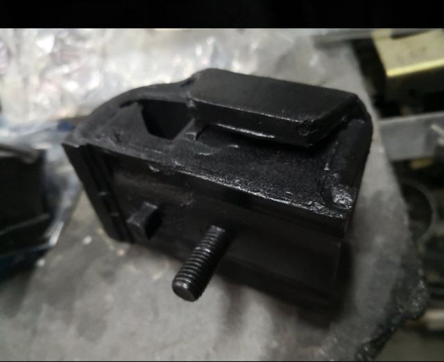 pareja soporte cambio  iz ford motor cvh xr3 xr2