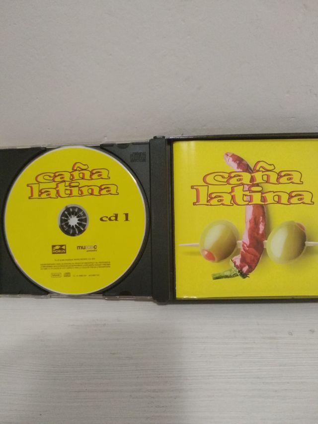 Candelabros pared hierro fundido años 60