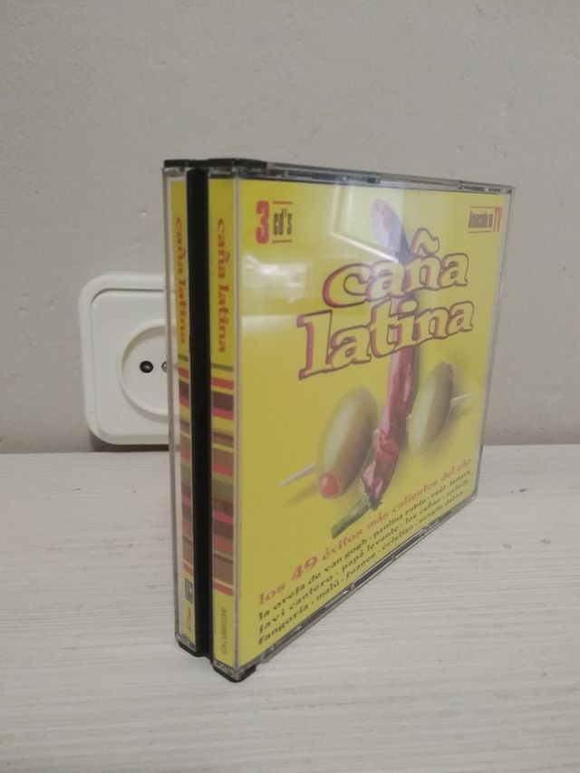 Candelabros pared hierro fundido años 60