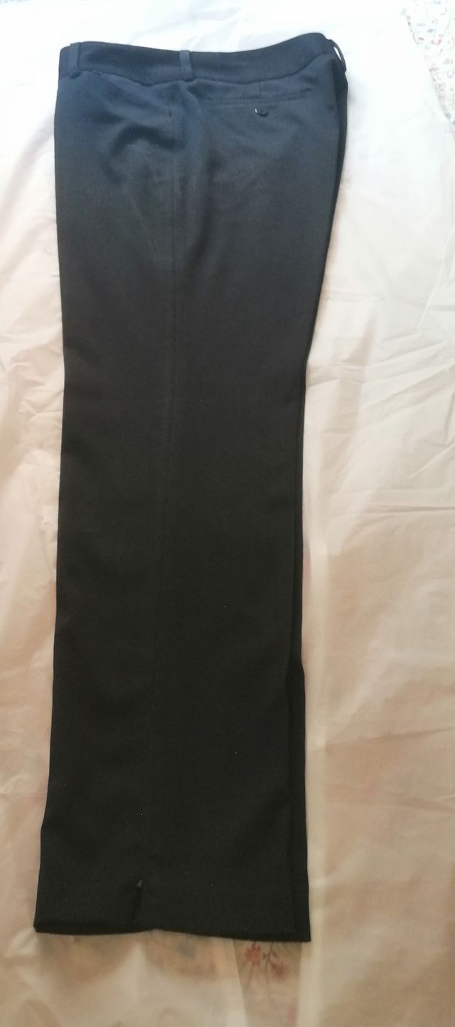 Pantalón negro