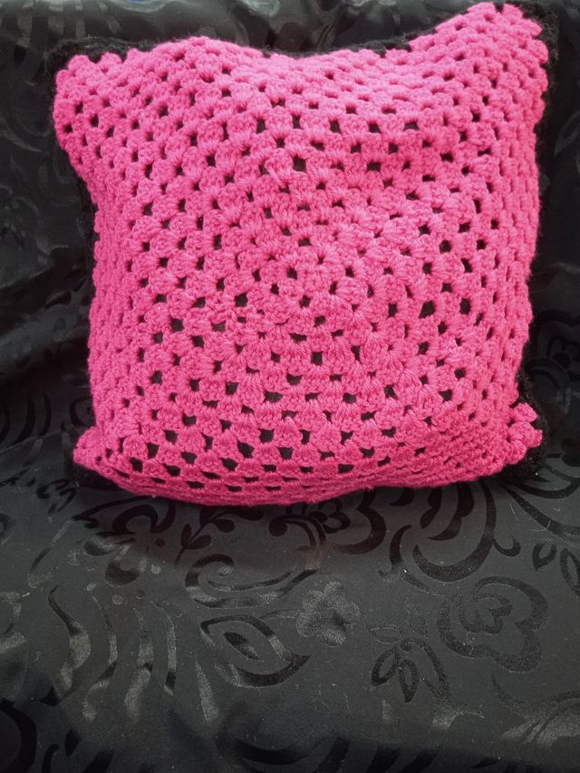 Funda cojín ganchillo 