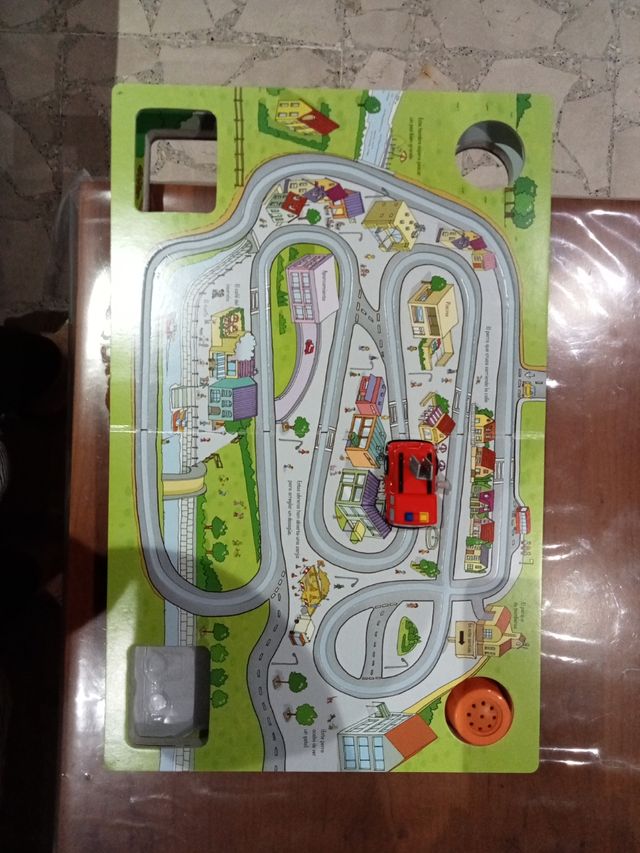 libro activo con sonidos .