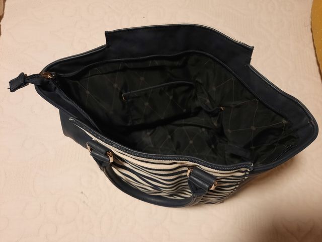 Bolso de señora, marca " pieces "