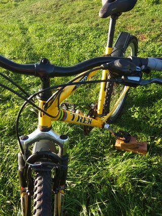 MTB TREK 810  
