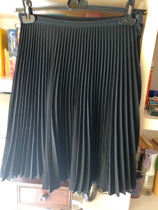 Falda plisada 