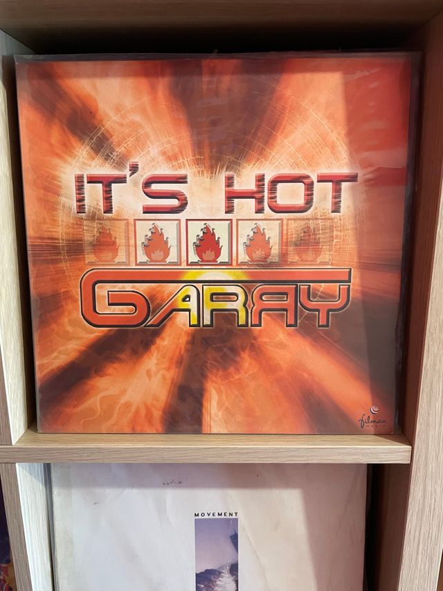 Garry  – It's Hot