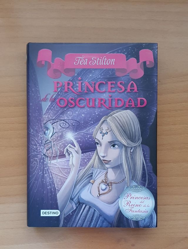 Libro Tea Stilton "Princesa de la Oscuridad"