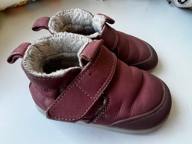 Zapato Feroz Ademuz frambuesa "M"