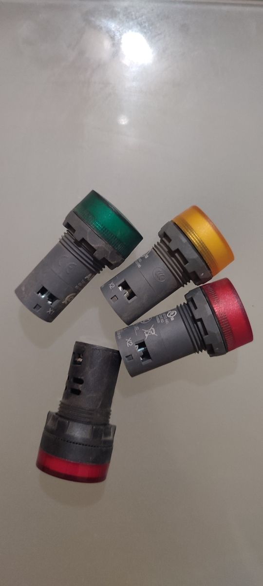 Indicadores LED luminosos