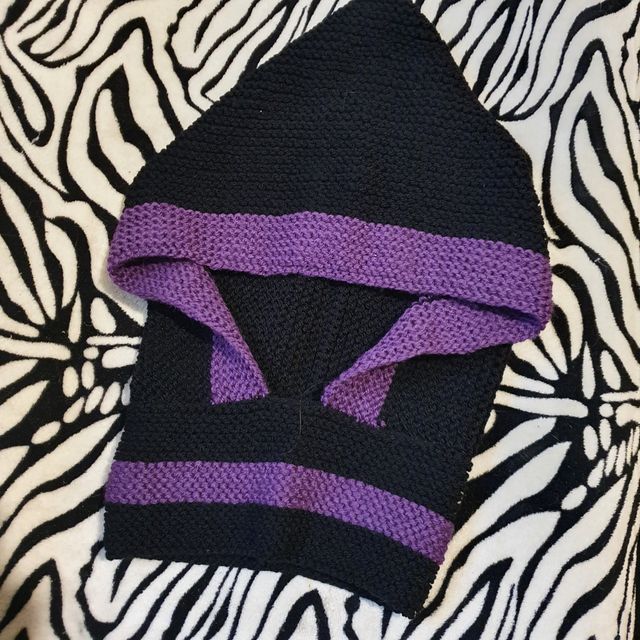 cuello con capucha de lana