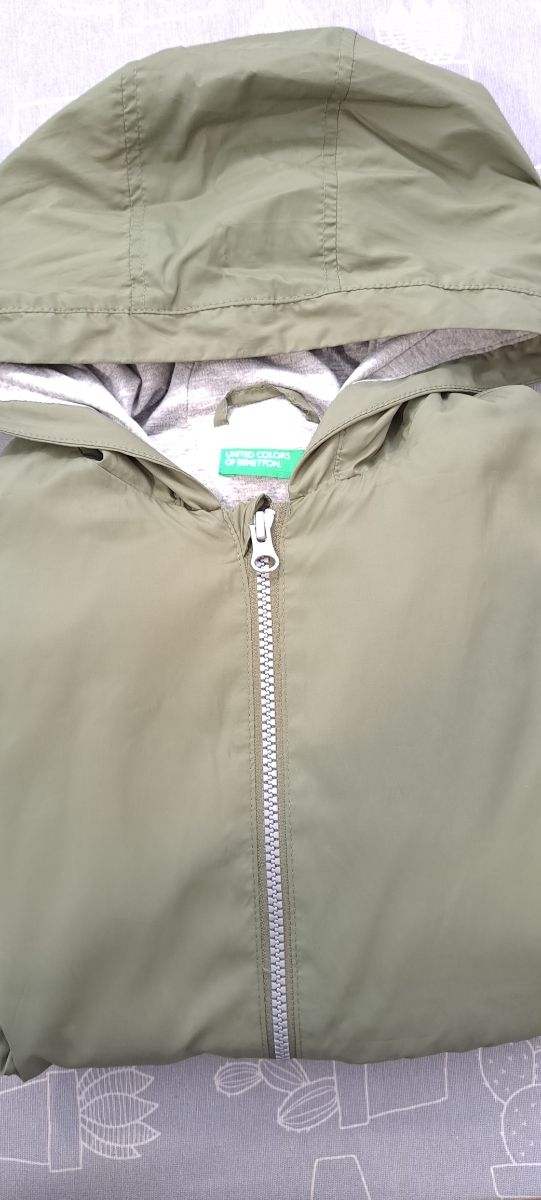 chaqueta talla 10-11 niño Benetton