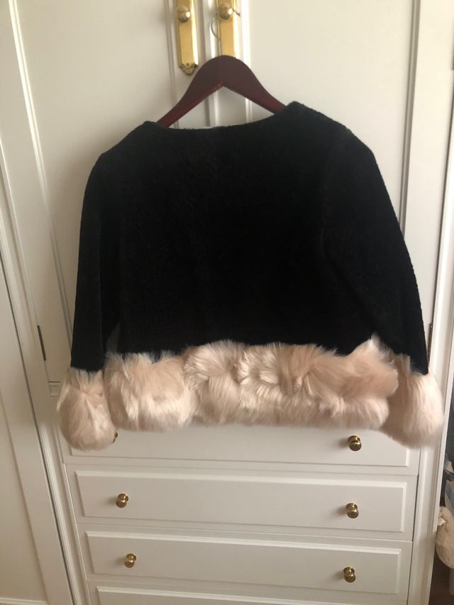 Chaqueta corta terciopelo negro y beig