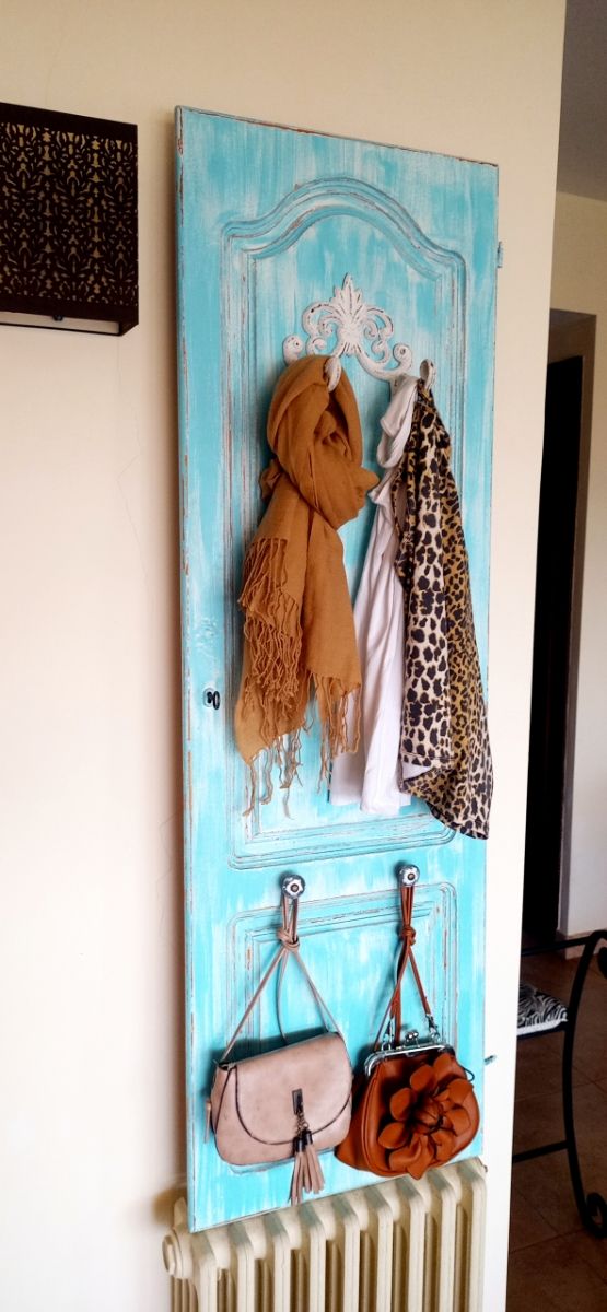 Perchero Colgador. Puerta Madera Restaurada