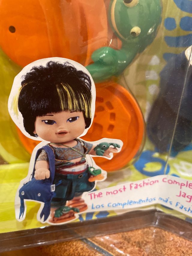 Conjunto de sandalias y accesorios muñeca nuevos