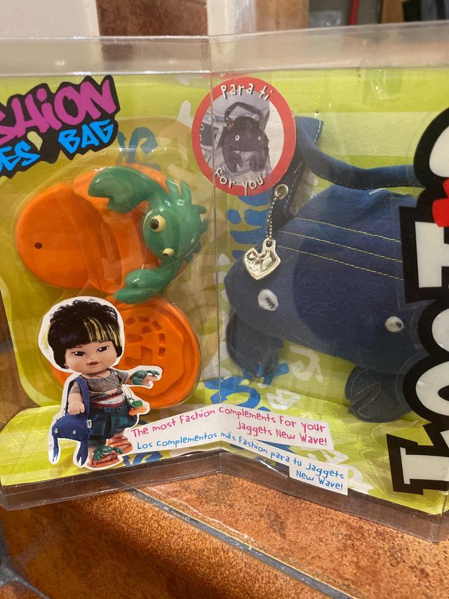 Conjunto de sandalias y accesorios muñeca nuevos