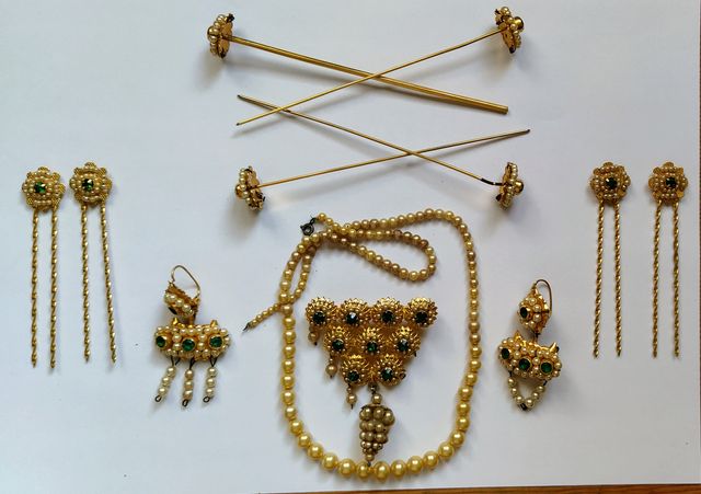 Vestido completo de valenciana