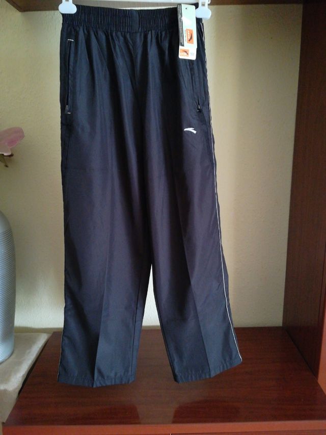 Pantalón chándal sin estrenar