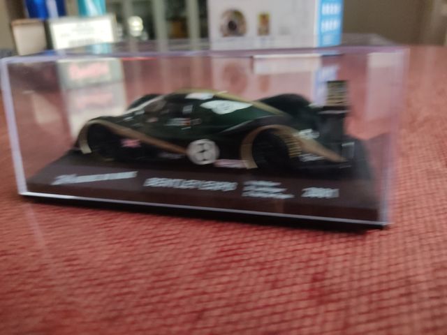 Bentley EXP8 24h le Mans 2001 1/43