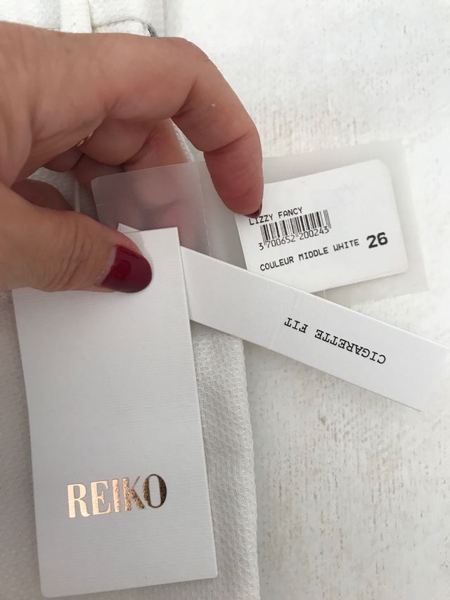 Pantalón pitillo sin estrenar