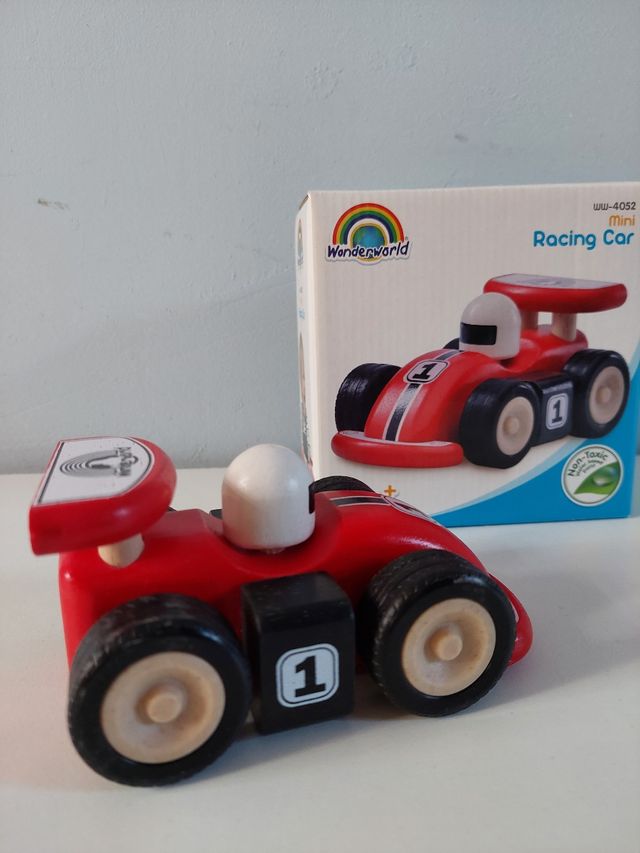 Coche de carrera de madera, marca Wonderworld