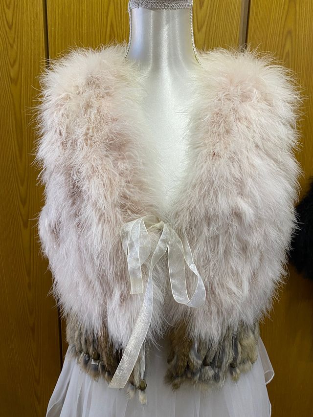 Chaleco de Avestruz pelo natural.