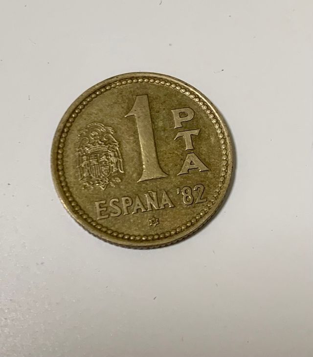 Peseta Mundial 1982 estrella 81