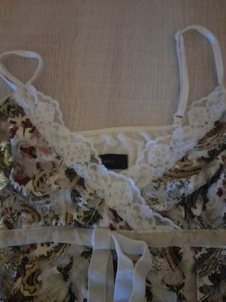 blusa con encaje