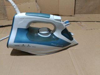Plancha de vapor Rowenta 2300w