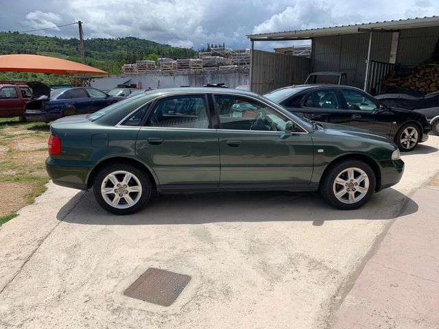 puertas derecha delantera y... de Audi A4 B5 1999