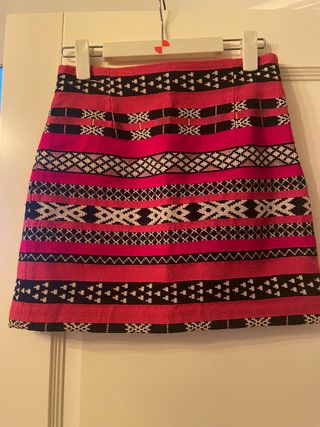 Falda Zara corta T. M