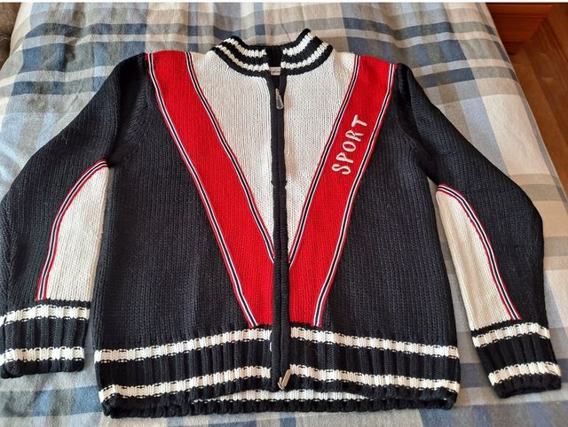 Chaqueta. Talla L. Sin estrenar