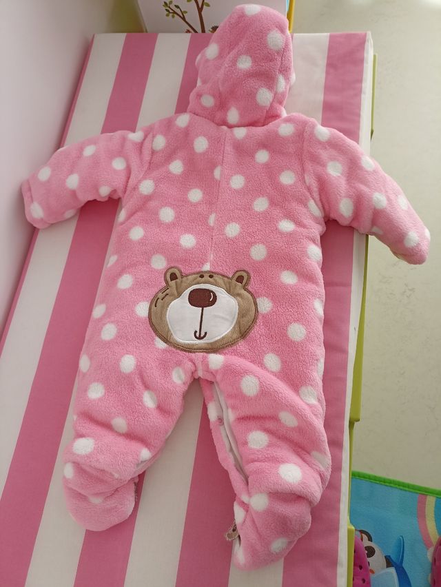 buzo bebé talla 6 meses