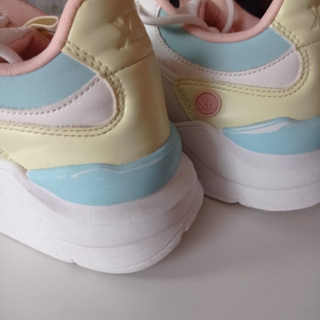 zapatillas niña Xti talla34