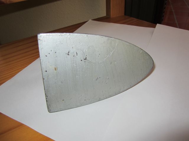 PLANCHA DE ACERO AÑOS 40-50 MACIZA