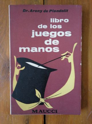 Libro de magia antiguo