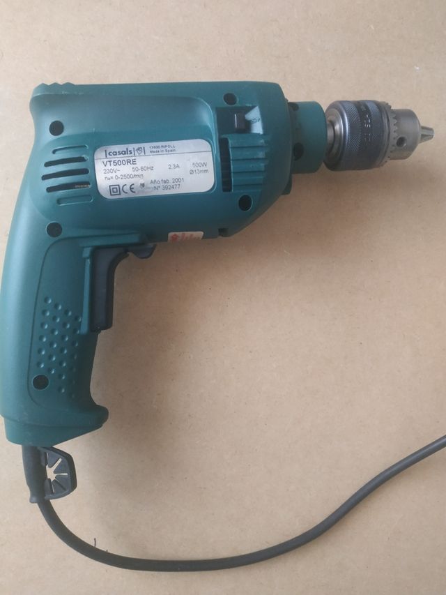 Taladro Casals 500 watios.