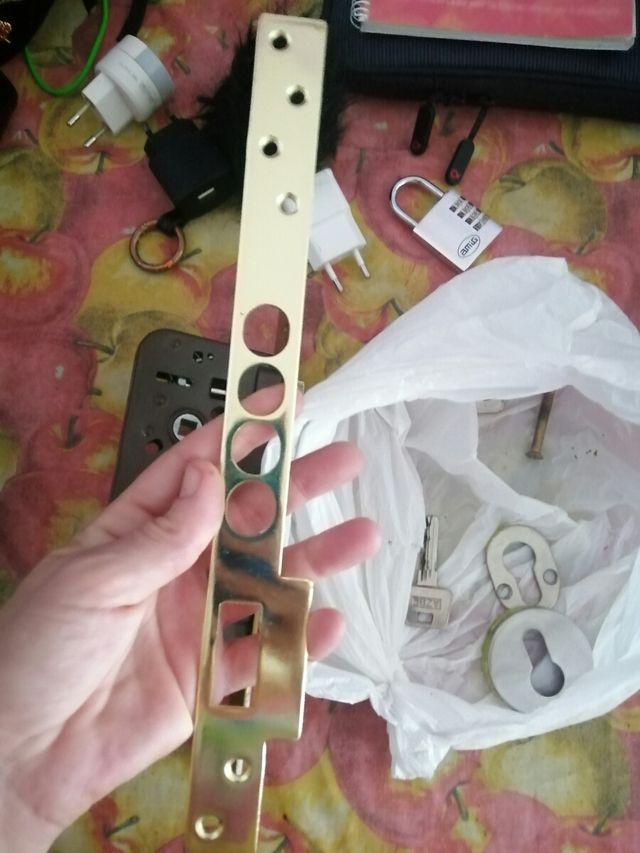 cerradura con 2 juegos de llaves