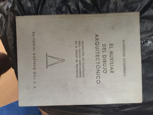 auxiliar del dibujo arquitectónico